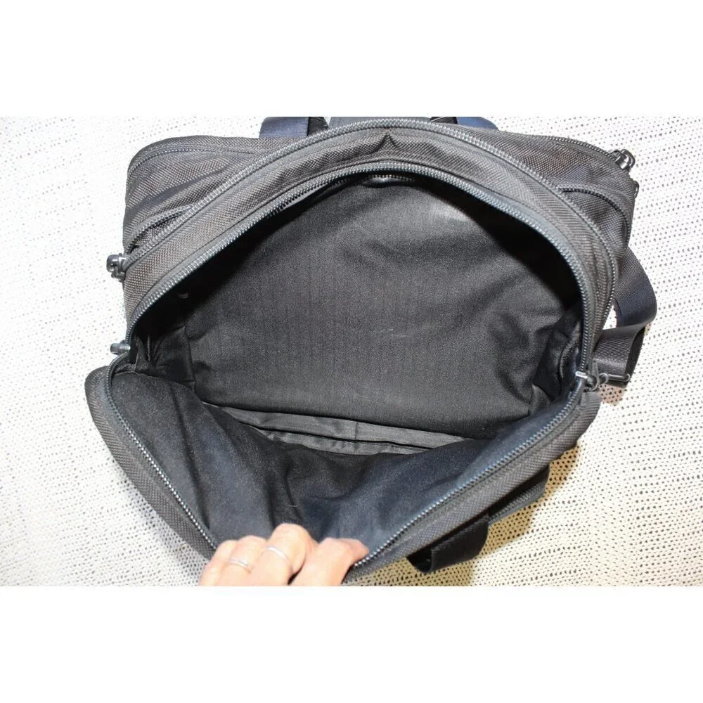 Tumi excellent pre
